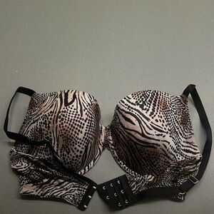 Women’s bra
